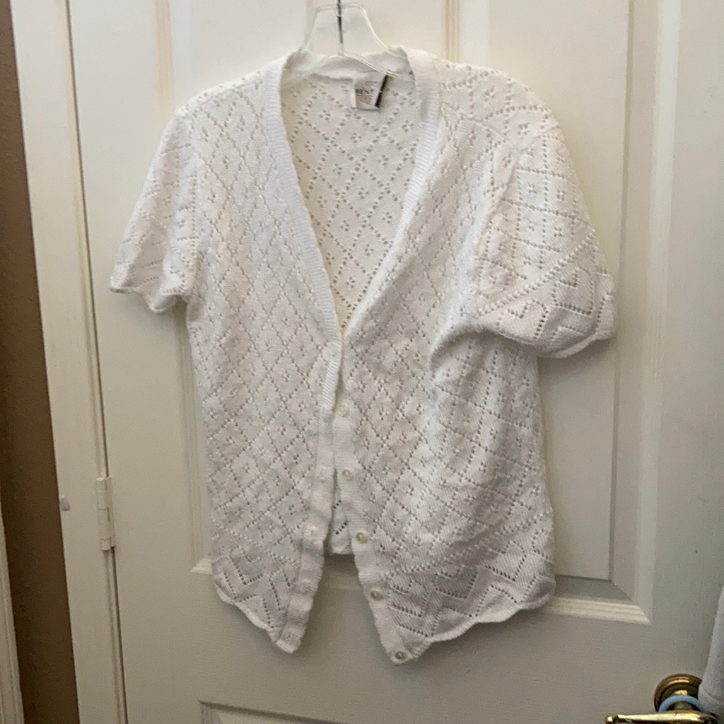 Final Markdown Bentley Short Sleeved Cardigan (M)